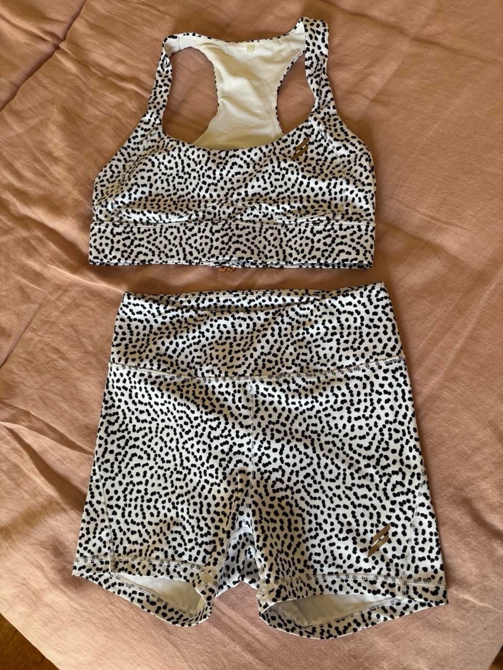 DOYOUEVEN Bra & Shorts Set